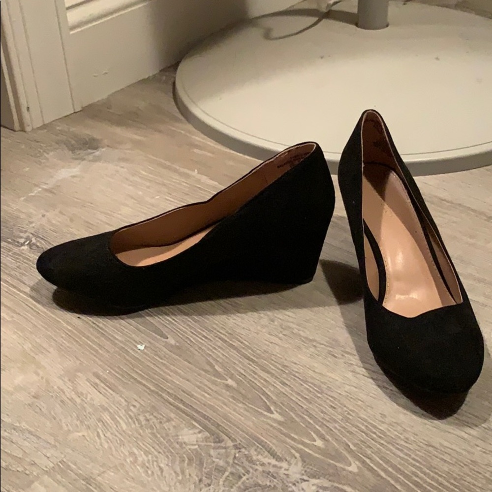Black heels